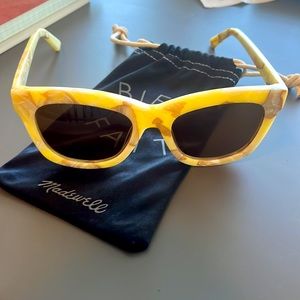 Madewell like new sunglasses